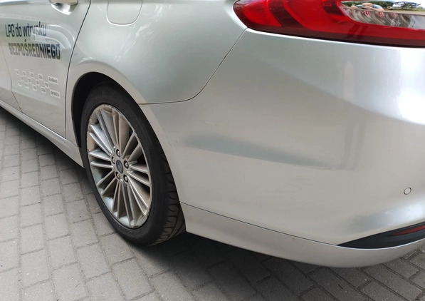 Ford Fusion cena 49000 przebieg: 172000, rok produkcji 2017 z Katowice małe 46